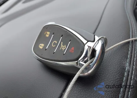 2021 Chevrolet Blazer Fwd 2Lt from USA, damaged, VIN 3GNKBCRS2MS557085